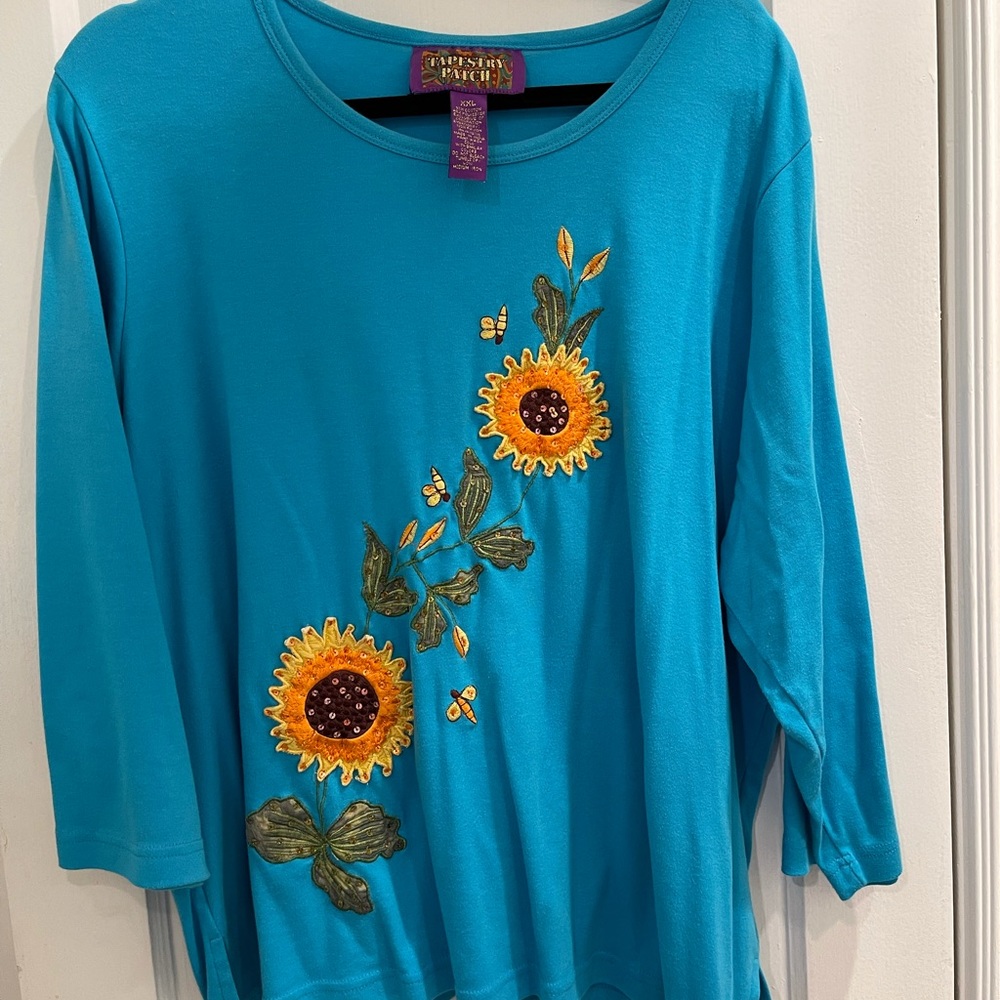 Tapestry Patch Women’s Plus Size Top XXL